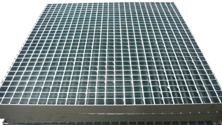 Dusting Grates